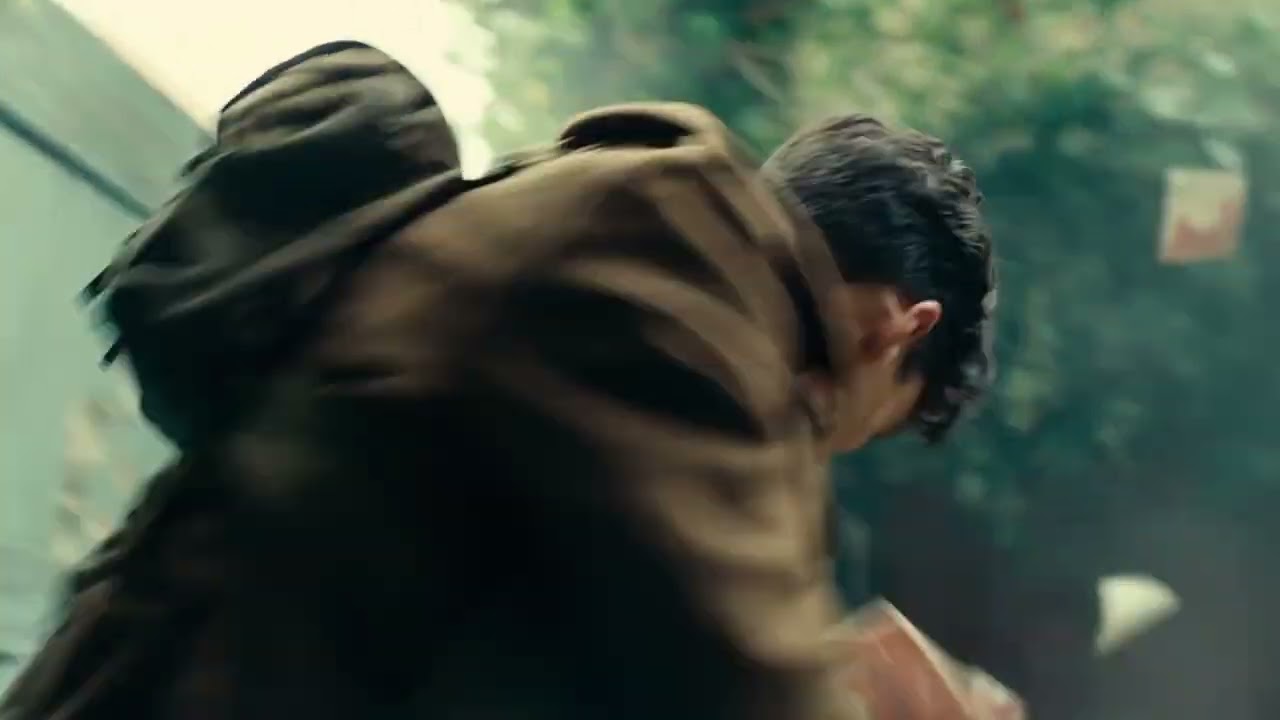 Standbild aus der Dunkirk Opening Scene